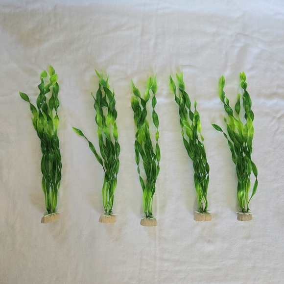 Artificial Green 12" Seaweed Fish Tank Decorations Aquarium Plants Fish Tank NEW - Picture 1 of 5